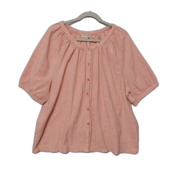 Sabrina Lauren Tops - Sabrina Lauren top Womens 3X powder pink eyelet short sleeve button front pleats